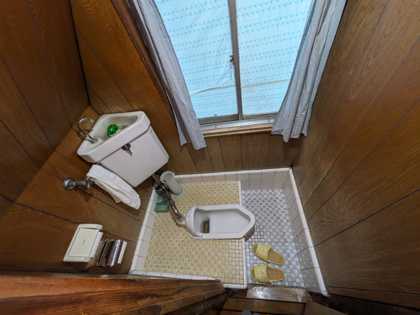 和式トイレ交換の施工前